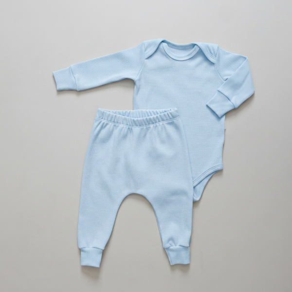 enxoval para bebe lista de enxoval maternidade dicas de maternidade mamae de primeira viagem recem nasciso puerperio amamentacao duvidas sobre maternidade gravidez parto cesaria parto natural dicas para o sono do bebe dicas de amamentacao primeiros passos do bebe macacão infantil, macacão bebe, malha 100% algodão, verão, baby, site confiável, primavera verão, peças infantis, moda infantil, roupa de criança, conjunto body manga curta infantil, unissex, le coeur, minimalista, Roupas de bebê, Roupas infantis, Moda bebê, Roupas para recém-nascido, loja de bebê online, Conjuntos de bebê, Roupa de bebê a preço acessível, Roupas de bebê em promoção, Roupas de bebê para o verão, Conjuntos de roupas de bebê, Roupas de bebê meia estação, Roupa que cresce junto com o bebê, calça para bebê, Macacão para bebê Camiseta bebê, Roupas de bebê Fáceis de trocar, Body bebê, Calça bebê, macacão com pezinho, Saída de maternidade, Roupa de bebê para sair da maternidade, Roupa para neném, Peças para neném maternidade sapatinho de bebe mantinha de bebe roupa de bebe menino roupa de bebe menina touca para bebe gorro para bebe pecas para aquecer o bebe inverno roupas de inverno para bebe o que levar na bolsa da maternidade o que o bebe mais usa nos primeiros dias leite materno amamentação doula dicas de amamentacao como amamentar dor pra amamentar meias para bebe mantas para bebe saida de maternidade sapatinhos de bebe enxoval bebe bolsa de bebe cha revelacao ideia de cha revelacao meia bebe touca bebe manta bebe sapatinho bebe