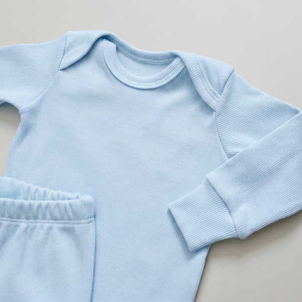 enxoval para bebe lista de enxoval maternidade dicas de maternidade mamae de primeira viagem recem nasciso puerperio amamentacao duvidas sobre maternidade gravidez parto cesaria parto natural dicas para o sono do bebe dicas de amamentacao primeiros passos do bebe macacão infantil, macacão bebe, malha 100% algodão, verão, baby, site confiável, primavera verão, peças infantis, moda infantil, roupa de criança, conjunto body manga curta infantil, unissex, le coeur, minimalista, Roupas de bebê, Roupas infantis, Moda bebê, Roupas para recém-nascido, loja de bebê online, Conjuntos de bebê, Roupa de bebê a preço acessível, Roupas de bebê em promoção, Roupas de bebê para o verão, Conjuntos de roupas de bebê, Roupas de bebê meia estação, Roupa que cresce junto com o bebê, calça para bebê, Macacão para bebê Camiseta bebê, Roupas de bebê Fáceis de trocar, Body bebê, Calça bebê, macacão com pezinho, Saída de maternidade, Roupa de bebê para sair da maternidade, Roupa para neném, Peças para neném maternidade sapatinho de bebe mantinha de bebe roupa de bebe menino roupa de bebe menina touca para bebe gorro para bebe pecas para aquecer o bebe inverno roupas de inverno para bebe o que levar na bolsa da maternidade o que o bebe mais usa nos primeiros dias leite materno amamentação doula dicas de amamentacao como amamentar dor pra amamentar meias para bebe mantas para bebe saida de maternidade sapatinhos de bebe enxoval bebe bolsa de bebe cha revelacao ideia de cha revelacao meia bebe touca bebe manta bebe sapatinho bebe