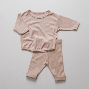 Conjunto Bebê Peluciado Camiseta Over e Calça