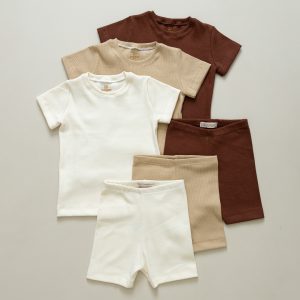 Kit 3 Conjuntos Unissex T- Shirt e Shorts