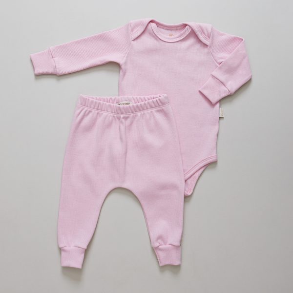 enxoval para bebe lista de enxoval maternidade dicas de maternidade mamae de primeira viagem recem nasciso puerperio amamentacao duvidas sobre maternidade gravidez parto cesaria parto natural dicas para o sono do bebe dicas de amamentacao primeiros passos do bebe macacão infantil, macacão bebe, malha 100% algodão, verão, baby, site confiável, primavera verão, peças infantis, moda infantil, roupa de criança, conjunto body manga curta infantil, unissex, le coeur, minimalista, Roupas de bebê, Roupas infantis, Moda bebê, Roupas para recém-nascido, loja de bebê online, Conjuntos de bebê, Roupa de bebê a preço acessível, Roupas de bebê em promoção, Roupas de bebê para o verão, Conjuntos de roupas de bebê, Roupas de bebê meia estação, Roupa que cresce junto com o bebê, calça para bebê, Macacão para bebê Camiseta bebê, Roupas de bebê Fáceis de trocar, Body bebê, Calça bebê, macacão com pezinho, Saída de maternidade, Roupa de bebê para sair da maternidade, Roupa para neném, Peças para neném maternidade sapatinho de bebe mantinha de bebe roupa de bebe menino roupa de bebe menina touca para bebe gorro para bebe pecas para aquecer o bebe inverno roupas de inverno para bebe o que levar na bolsa da maternidade o que o bebe mais usa nos primeiros dias leite materno amamentação doula dicas de amamentacao como amamentar dor pra amamentar meias para bebe mantas para bebe saida de maternidade sapatinhos de bebe enxoval bebe bolsa de bebe cha revelacao ideia de cha revelacao meia bebe touca bebe manta bebe sapatinho bebe