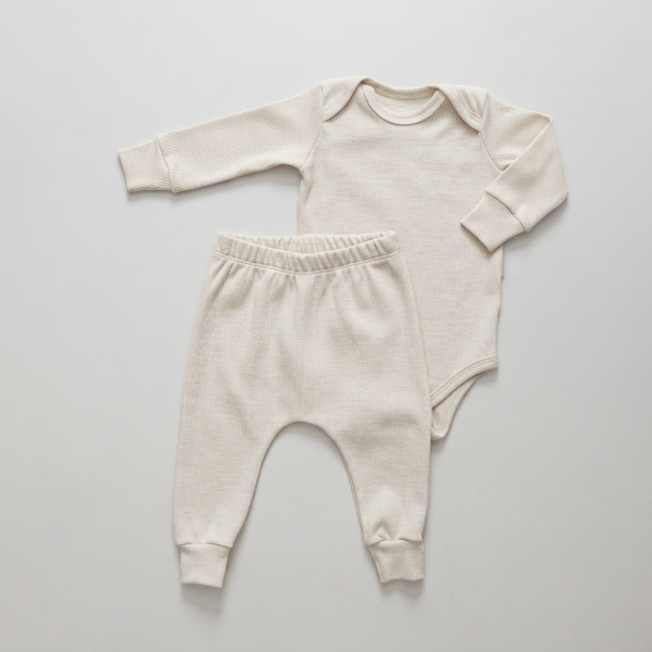 enxoval para bebe lista de enxoval maternidade dicas de maternidade mamae de primeira viagem recem nasciso puerperio amamentacao duvidas sobre maternidade gravidez parto cesaria parto natural dicas para o sono do bebe dicas de amamentacao primeiros passos do bebe macacão infantil, macacão bebe, malha 100% algodão, verão, baby, site confiável, primavera verão, peças infantis, moda infantil, roupa de criança, conjunto body manga curta infantil, unissex, le coeur, minimalista, Roupas de bebê, Roupas infantis, Moda bebê, Roupas para recém-nascido, loja de bebê online, Conjuntos de bebê, Roupa de bebê a preço acessível, Roupas de bebê em promoção, Roupas de bebê para o verão, Conjuntos de roupas de bebê, Roupas de bebê meia estação, Roupa que cresce junto com o bebê, calça para bebê, Macacão para bebê Camiseta bebê, Roupas de bebê Fáceis de trocar, Body bebê, Calça bebê, macacão com pezinho, Saída de maternidade, Roupa de bebê para sair da maternidade, Roupa para neném, Peças para neném maternidade sapatinho de bebe mantinha de bebe roupa de bebe menino roupa de bebe menina touca para bebe gorro para bebe pecas para aquecer o bebe inverno roupas de inverno para bebe o que levar na bolsa da maternidade o que o bebe mais usa nos primeiros dias leite materno amamentação doula dicas de amamentacao como amamentar dor pra amamentar meias para bebe mantas para bebe saida de maternidade sapatinhos de bebe enxoval bebe bolsa de bebe cha revelacao ideia de cha revelacao meia bebe touca bebe manta bebe sapatinho bebe
