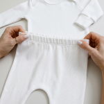enxoval para bebe lista de enxoval maternidade dicas de maternidade mamae de primeira viagem recem nasciso puerperio amamentacao duvidas sobre maternidade gravidez parto cesaria parto natural dicas para o sono do bebe dicas de amamentacao primeiros passos do bebe macacão infantil, macacão bebe, malha 100% algodão, verão, baby, site confiável, primavera verão, peças infantis, moda infantil, roupa de criança, conjunto body manga curta infantil, unissex, le coeur, minimalista, Roupas de bebê, Roupas infantis, Moda bebê, Roupas para recém-nascido, loja de bebê online, Conjuntos de bebê, Roupa de bebê a preço acessível, Roupas de bebê em promoção, Roupas de bebê para o verão, Conjuntos de roupas de bebê, Roupas de bebê meia estação, Roupa que cresce junto com o bebê, calça para bebê, Macacão para bebê Camiseta bebê, Roupas de bebê Fáceis de trocar, Body bebê, Calça bebê, macacão com pezinho, Saída de maternidade, Roupa de bebê para sair da maternidade, Roupa para neném, Peças para neném maternidade sapatinho de bebe mantinha de bebe roupa de bebe menino roupa de bebe menina touca para bebe gorro para bebe pecas para aquecer o bebe inverno roupas de inverno para bebe o que levar na bolsa da maternidade o que o bebe mais usa nos primeiros dias leite materno amamentação doula dicas de amamentacao como amamentar dor pra amamentar meias para bebe mantas para bebe saida de maternidade sapatinhos de bebe enxoval bebe bolsa de bebe cha revelacao ideia de cha revelacao meia bebe touca bebe manta bebe sapatinho bebe