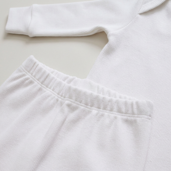 enxoval para bebe lista de enxoval maternidade dicas de maternidade mamae de primeira viagem recem nasciso puerperio amamentacao duvidas sobre maternidade gravidez parto cesaria parto natural dicas para o sono do bebe dicas de amamentacao primeiros passos do bebe macacão infantil, macacão bebe, malha 100% algodão, verão, baby, site confiável, primavera verão, peças infantis, moda infantil, roupa de criança, conjunto body manga curta infantil, unissex, le coeur, minimalista, Roupas de bebê, Roupas infantis, Moda bebê, Roupas para recém-nascido, loja de bebê online, Conjuntos de bebê, Roupa de bebê a preço acessível, Roupas de bebê em promoção, Roupas de bebê para o verão, Conjuntos de roupas de bebê, Roupas de bebê meia estação, Roupa que cresce junto com o bebê, calça para bebê, Macacão para bebê Camiseta bebê, Roupas de bebê Fáceis de trocar, Body bebê, Calça bebê, macacão com pezinho, Saída de maternidade, Roupa de bebê para sair da maternidade, Roupa para neném, Peças para neném maternidade sapatinho de bebe mantinha de bebe roupa de bebe menino roupa de bebe menina touca para bebe gorro para bebe pecas para aquecer o bebe inverno roupas de inverno para bebe o que levar na bolsa da maternidade o que o bebe mais usa nos primeiros dias leite materno amamentação doula dicas de amamentacao como amamentar dor pra amamentar meias para bebe mantas para bebe saida de maternidade sapatinhos de bebe enxoval bebe bolsa de bebe cha revelacao ideia de cha revelacao meia bebe touca bebe manta bebe sapatinho bebe